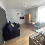 Karolina Konukevi 3*