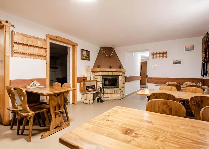 Πανσιόν Karolina 3*