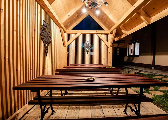 Karolina Πανσιόν