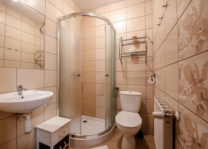 Πανσιόν Karolina 3*