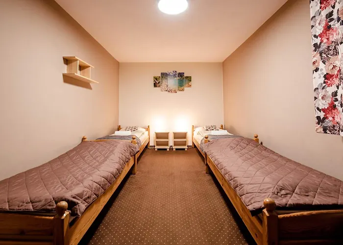 Πανσιόν Karolina 3*