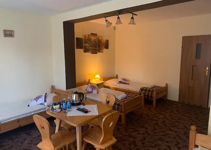 Πανσιόν Karolina 3*