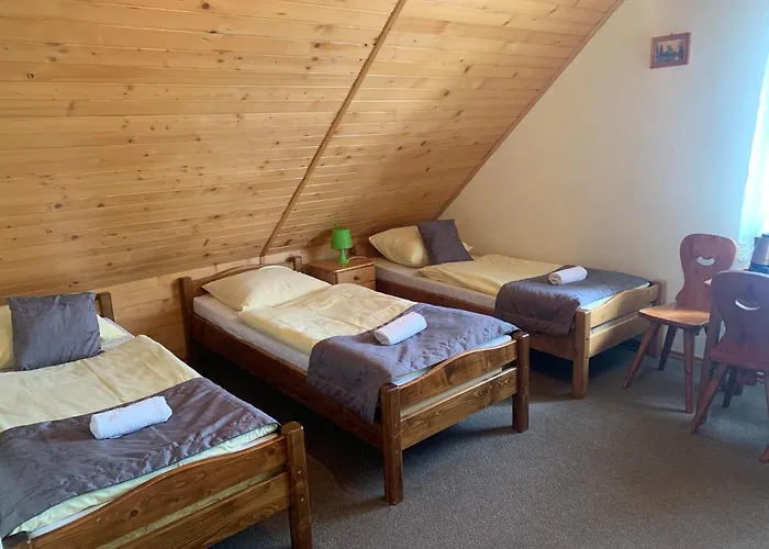 Πανσιόν Karolina 3*