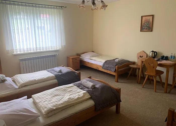 Πανσιόν Karolina 3*