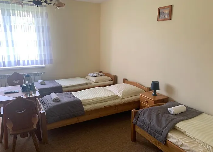 Karolina Πανσιόν